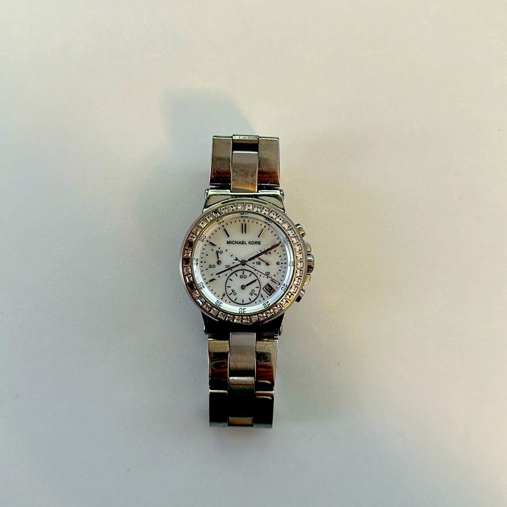 Michael Kors MK5585 chronograph stainless steel watch